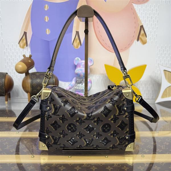 2026124134431710 270